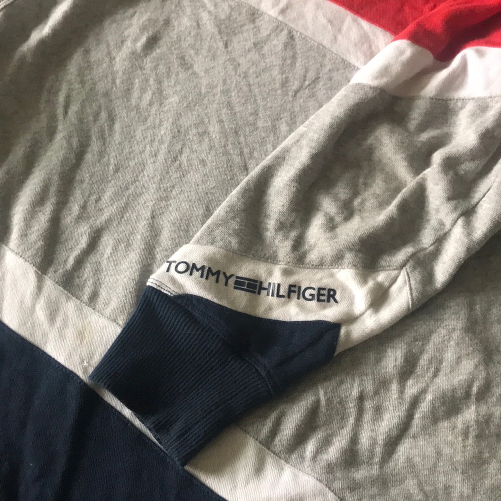 Tommy Hilfiger Crewneck - Picture 3 of 4